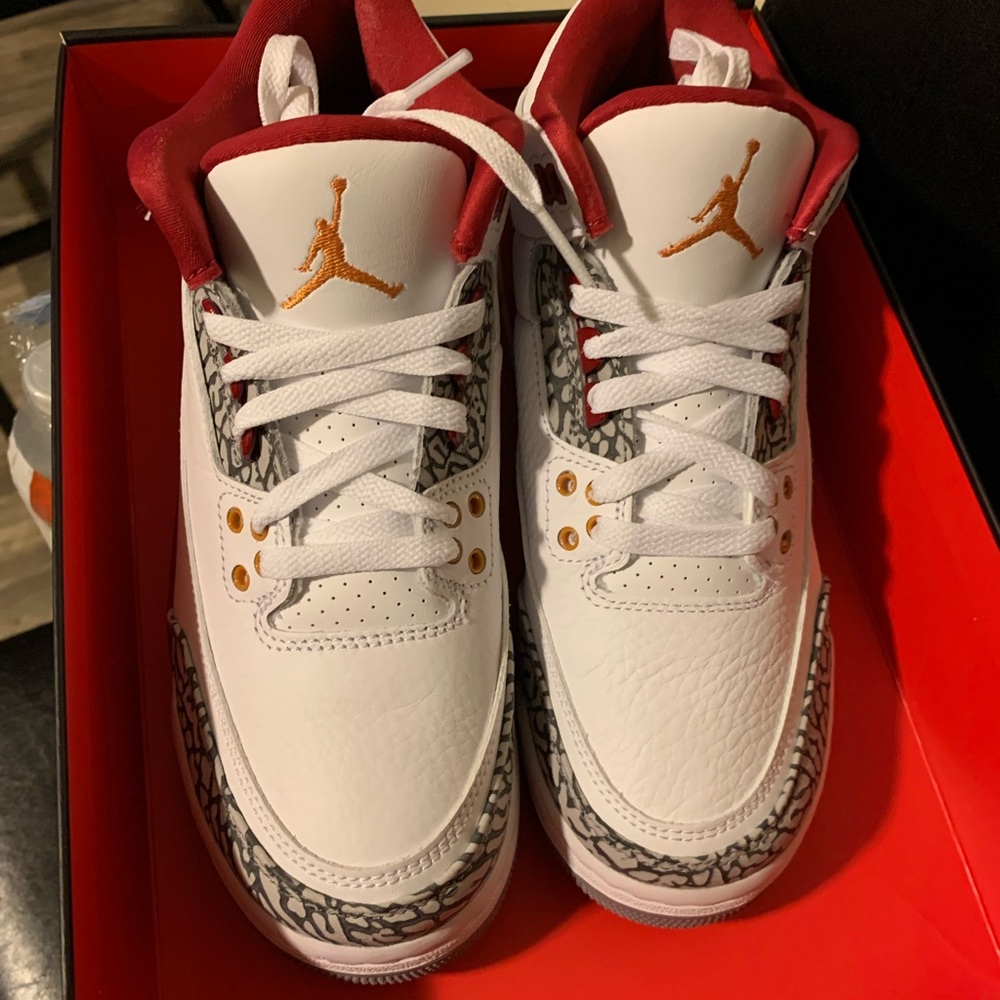 Air Jordan 3 Retro (GRADE SCHOOL)